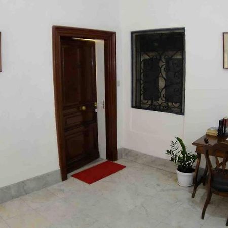 Beautiful Apartment Next To Piazza Di Spagna Rome Extérieur photo