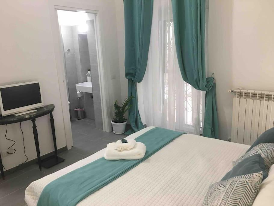 Beautiful Apartment Next To Piazza Di Spagna Rome Extérieur photo